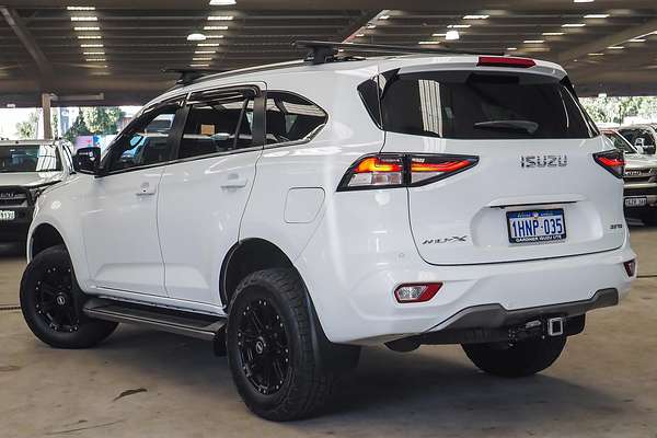 2022 Isuzu MU-X LS-T