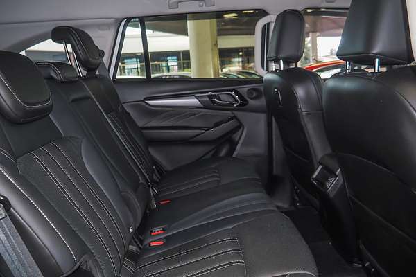 2022 Isuzu MU-X LS-T