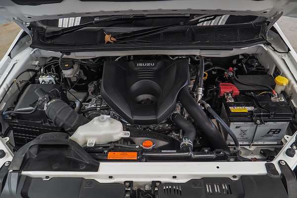 2022 Isuzu MU-X LS-T