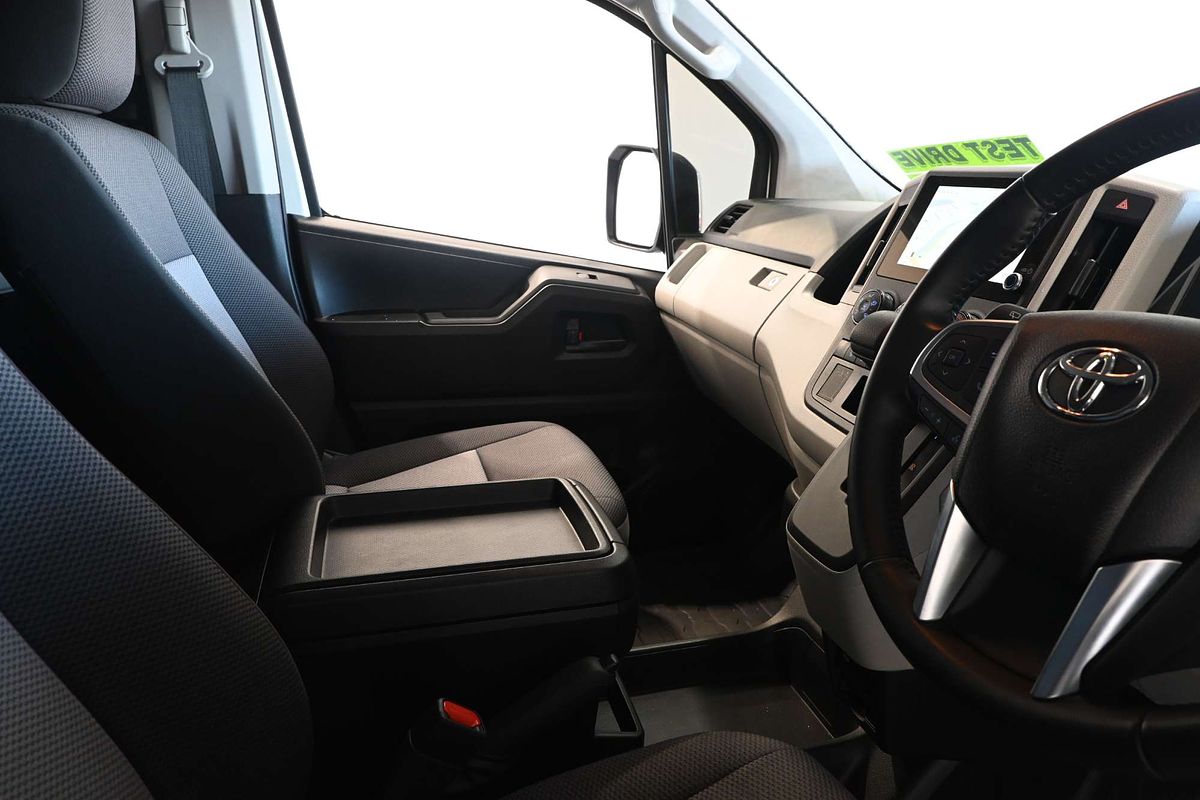 2024 Toyota Hiace GDH300R LWB
