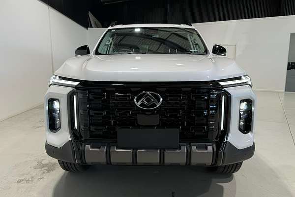 2025 LDV D90 Executive SV9A