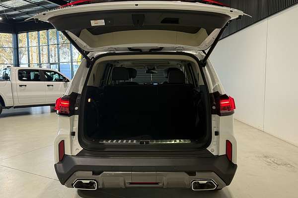 2025 LDV D90 Executive SV9A