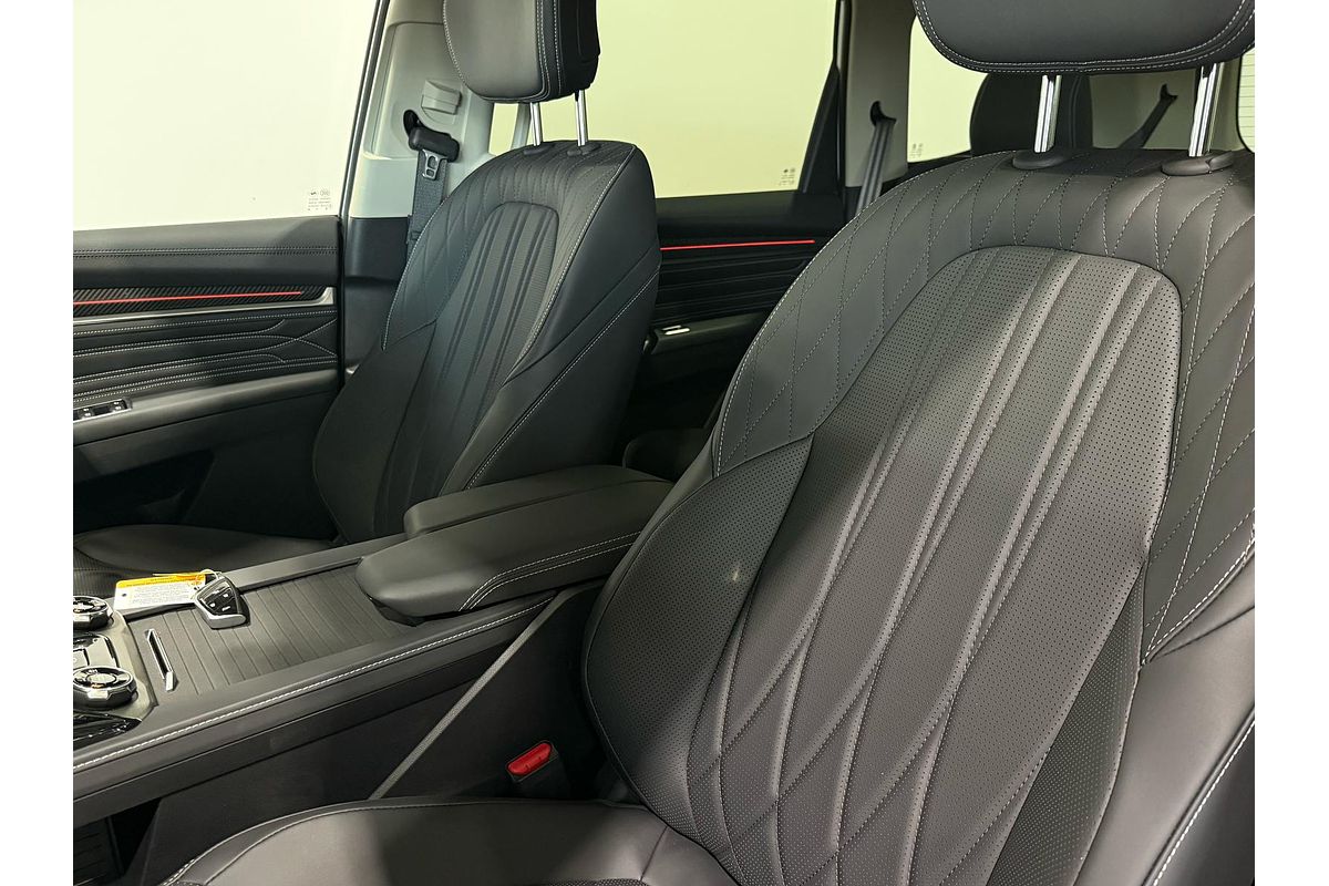 2025 LDV D90 Executive SV9A