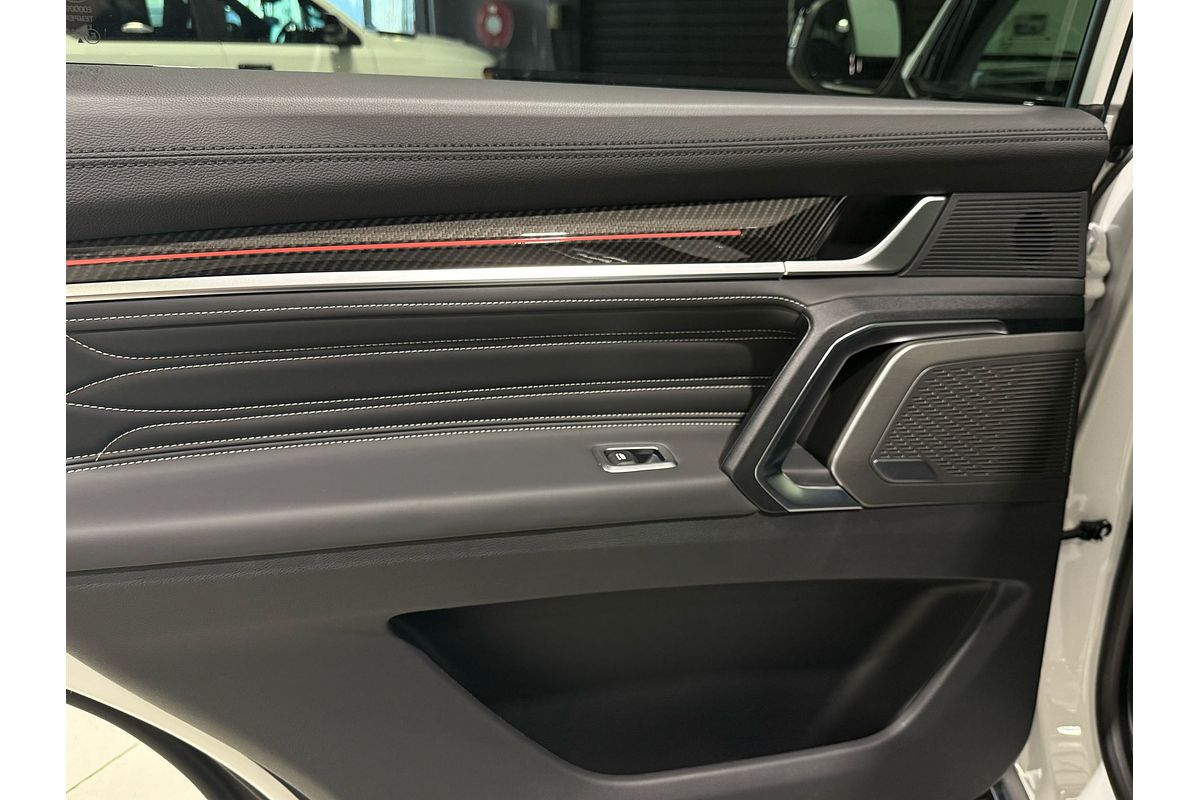 2025 LDV D90 Executive SV9A