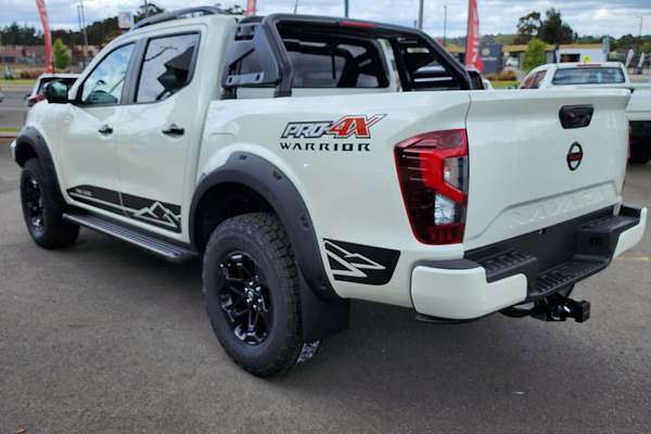 2024 Nissan Navara PRO-4X Warrior D23 4X4