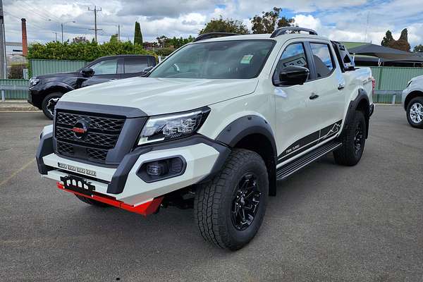2024 Nissan Navara PRO-4X Warrior D23 4X4