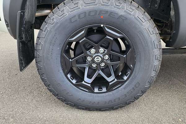 2024 Nissan Navara PRO-4X Warrior D23 4X4