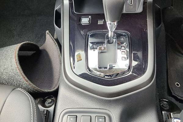 2024 Nissan Navara PRO-4X Warrior D23 4X4