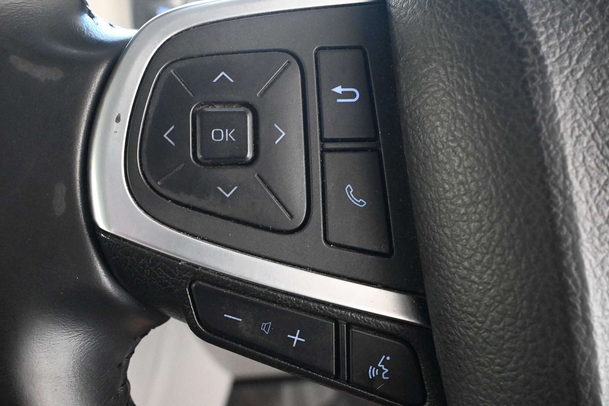 2022 Toyota Hiace GDH300R LWB