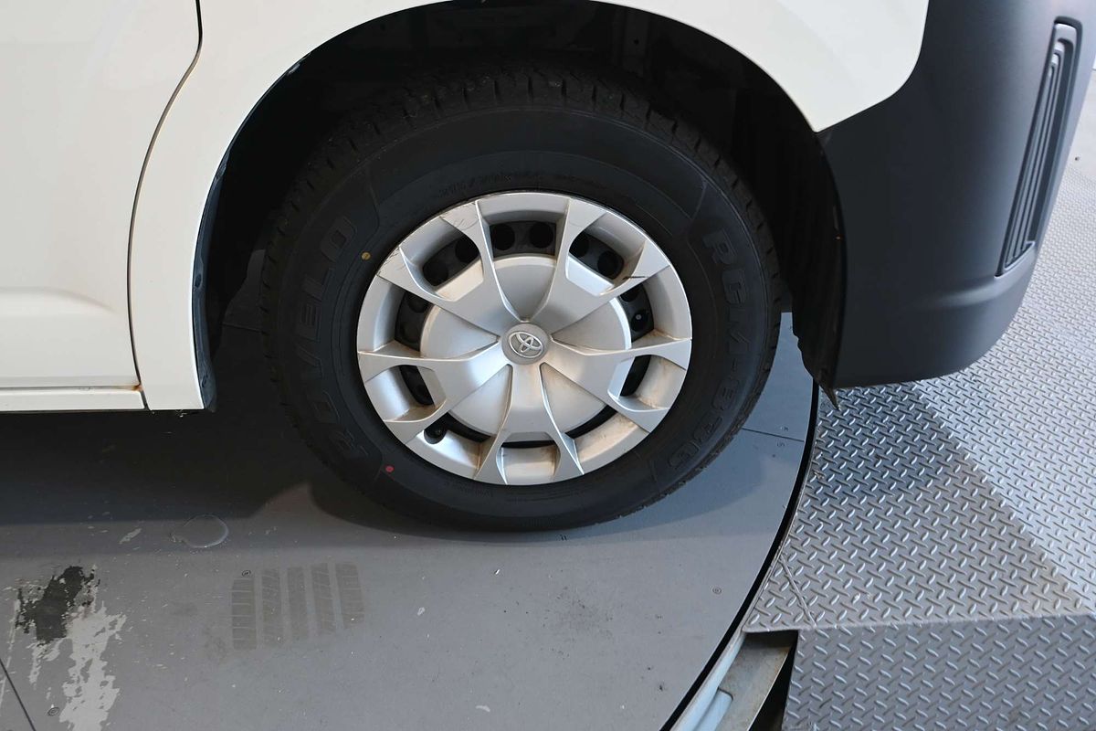 2022 Toyota Hiace GDH300R LWB