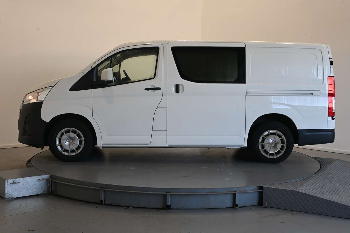 2022 Toyota Hiace GDH300R LWB