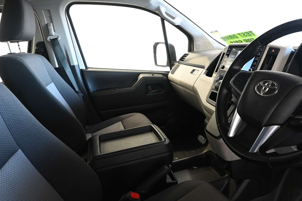 2022 Toyota Hiace GDH300R LWB
