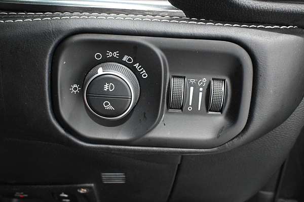 2020 RAM 1500 Express DS 4X4