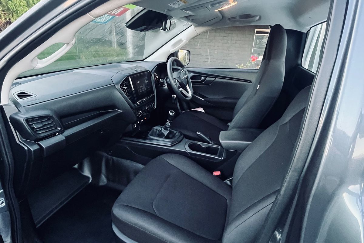 2024 Isuzu D-MAX SX High Ride Rear Wheel Drive