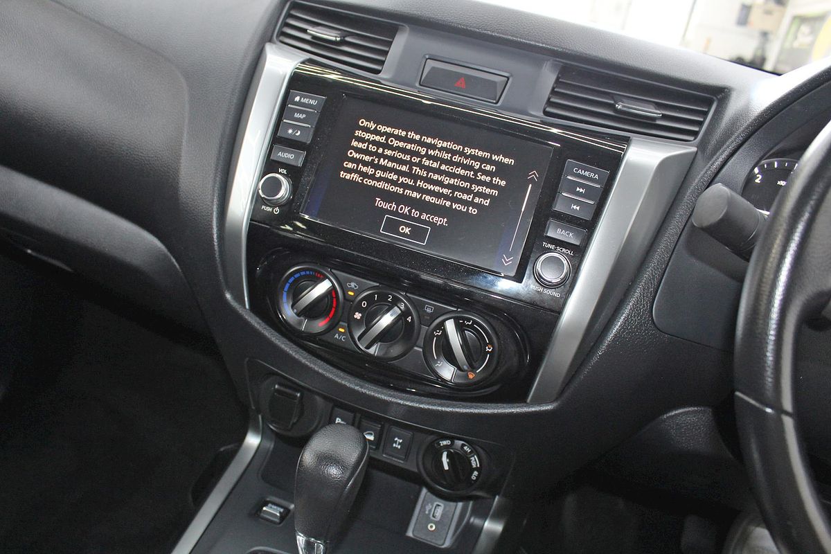 2021 Nissan Navara ST D23 4X4