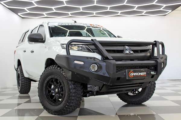 2020 Mitsubishi Triton GLX MR 4X4