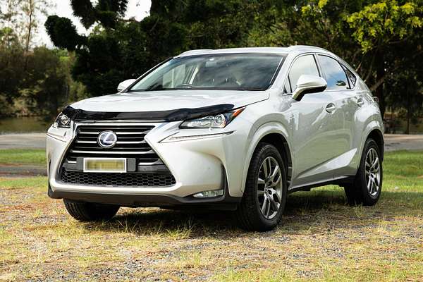 2016 Lexus NX NX300h Luxury AYZ15R