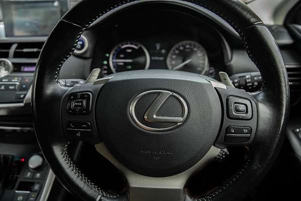 2016 Lexus NX NX300h Luxury AYZ15R