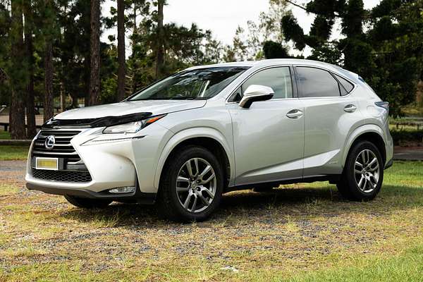 2016 Lexus NX NX300h Luxury AYZ15R