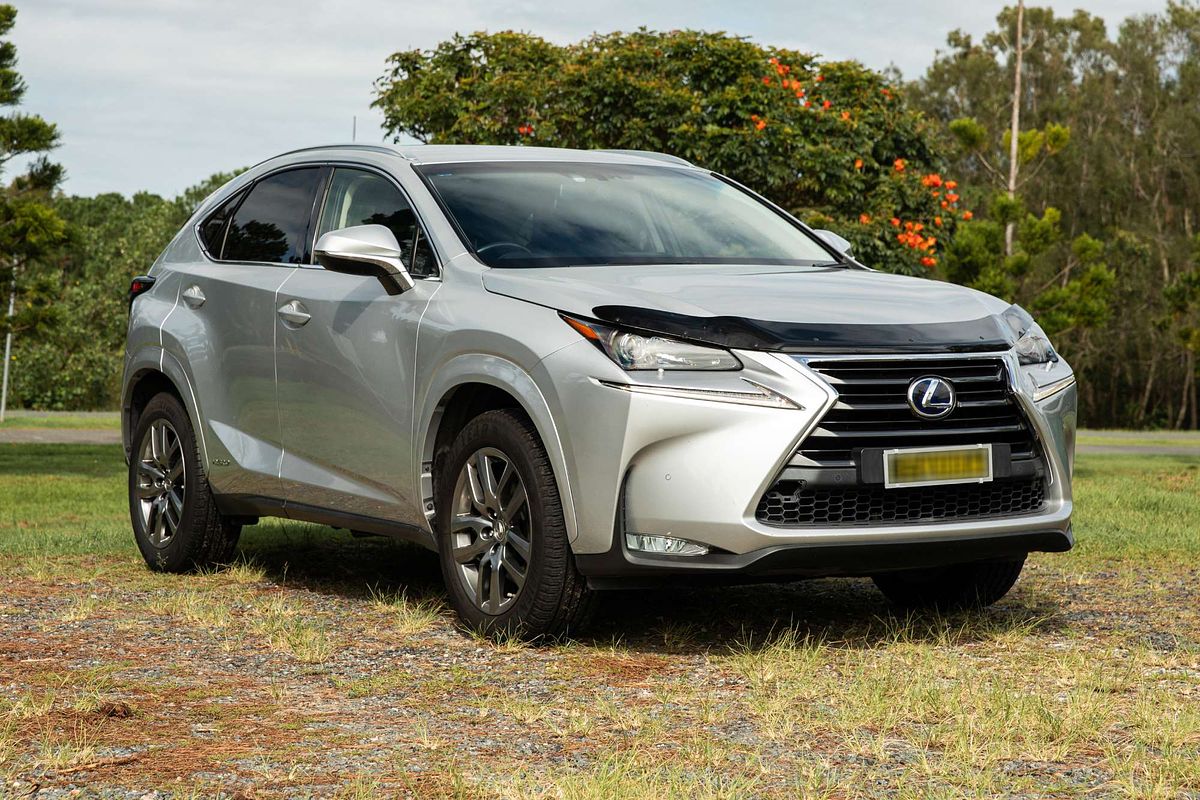 2016 Lexus NX NX300h Luxury AYZ15R