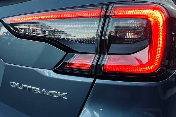 2023 Subaru Outback AWD Touring 6GEN