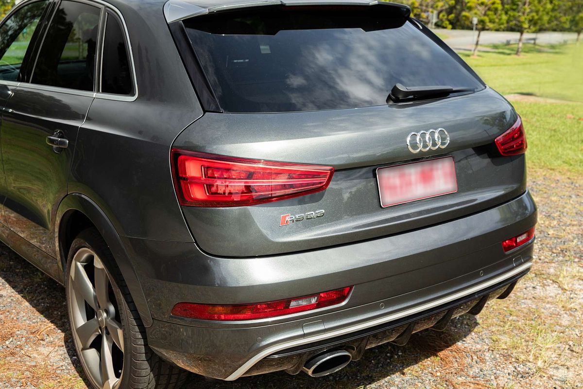 2015 Audi RS Q3  8U