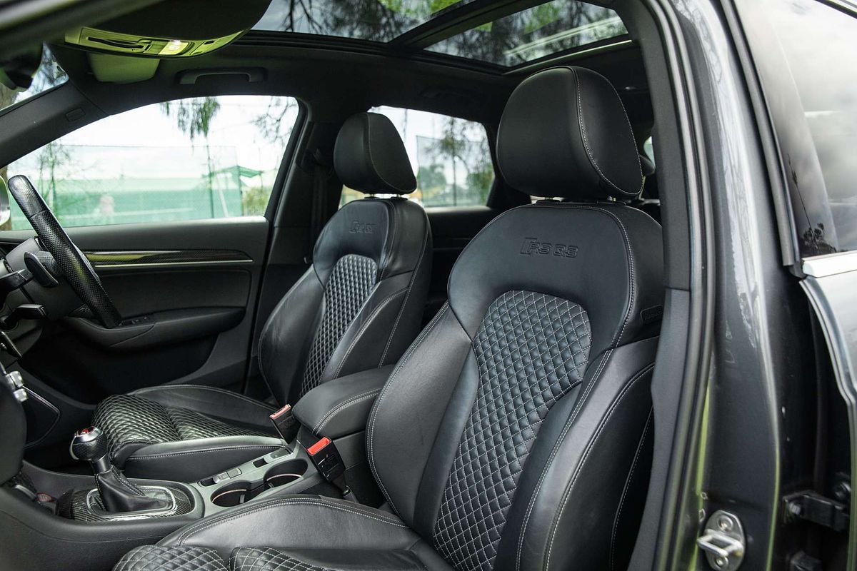 2015 Audi RS Q3  8U