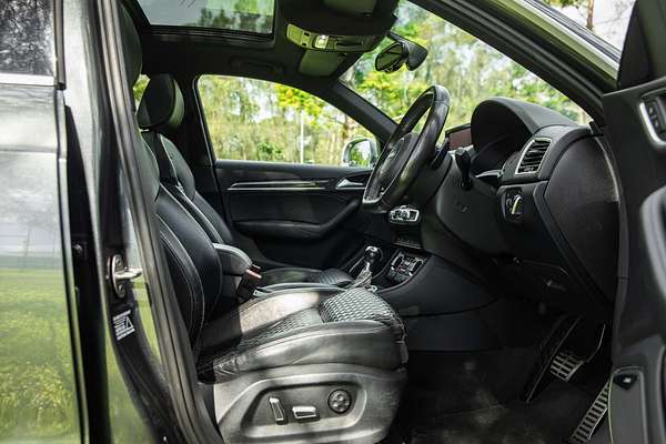 2015 Audi RS Q3  8U