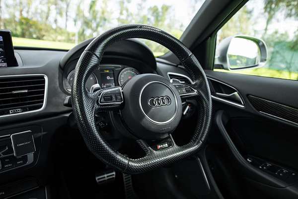 2015 Audi RS Q3  8U