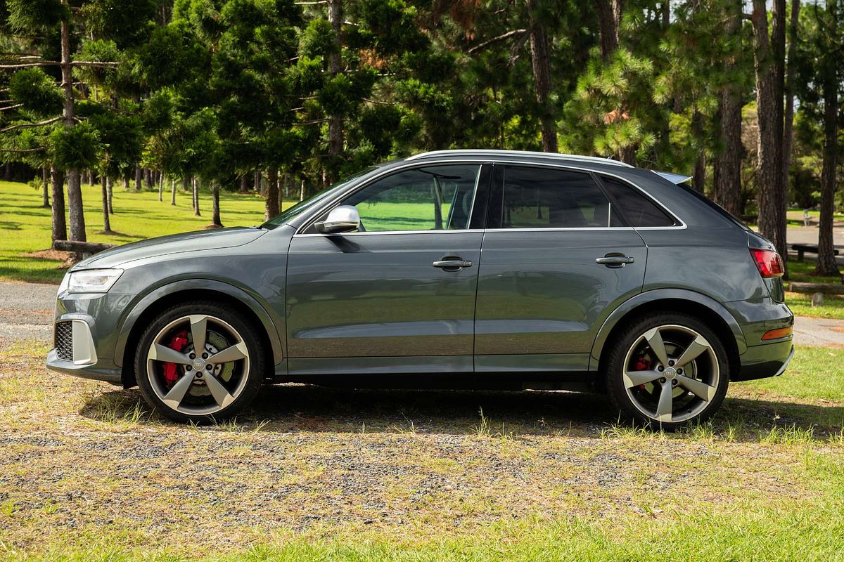 2015 Audi RS Q3  8U