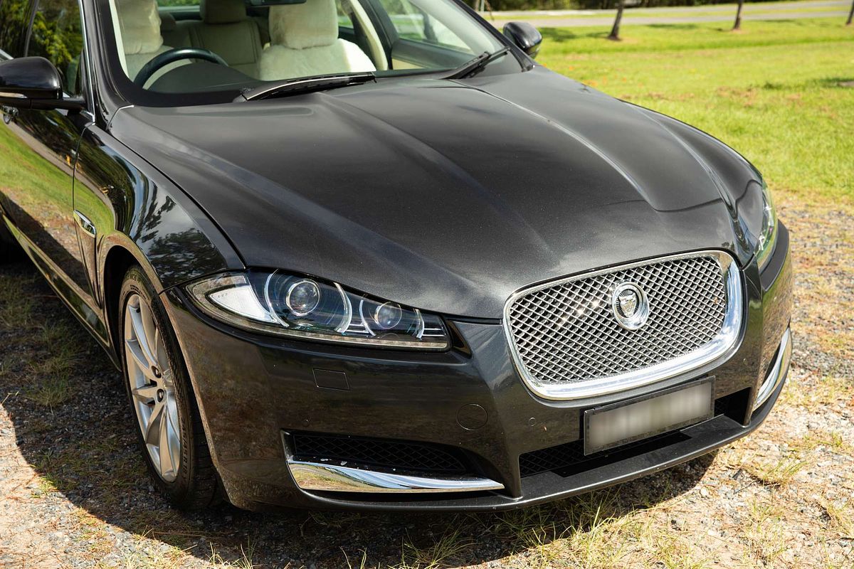 2013 Jaguar XF Premium Luxury X250