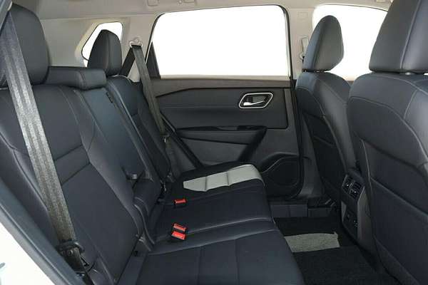 2024 Nissan X-TRAIL Ti T33