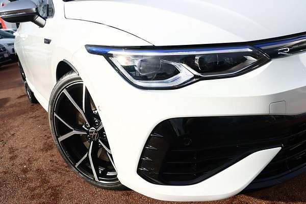 2024 Volkswagen Golf R 8
