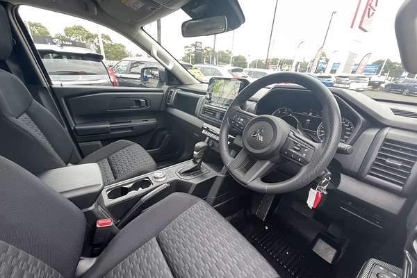 2024 Mitsubishi Triton GLX MV 4X4