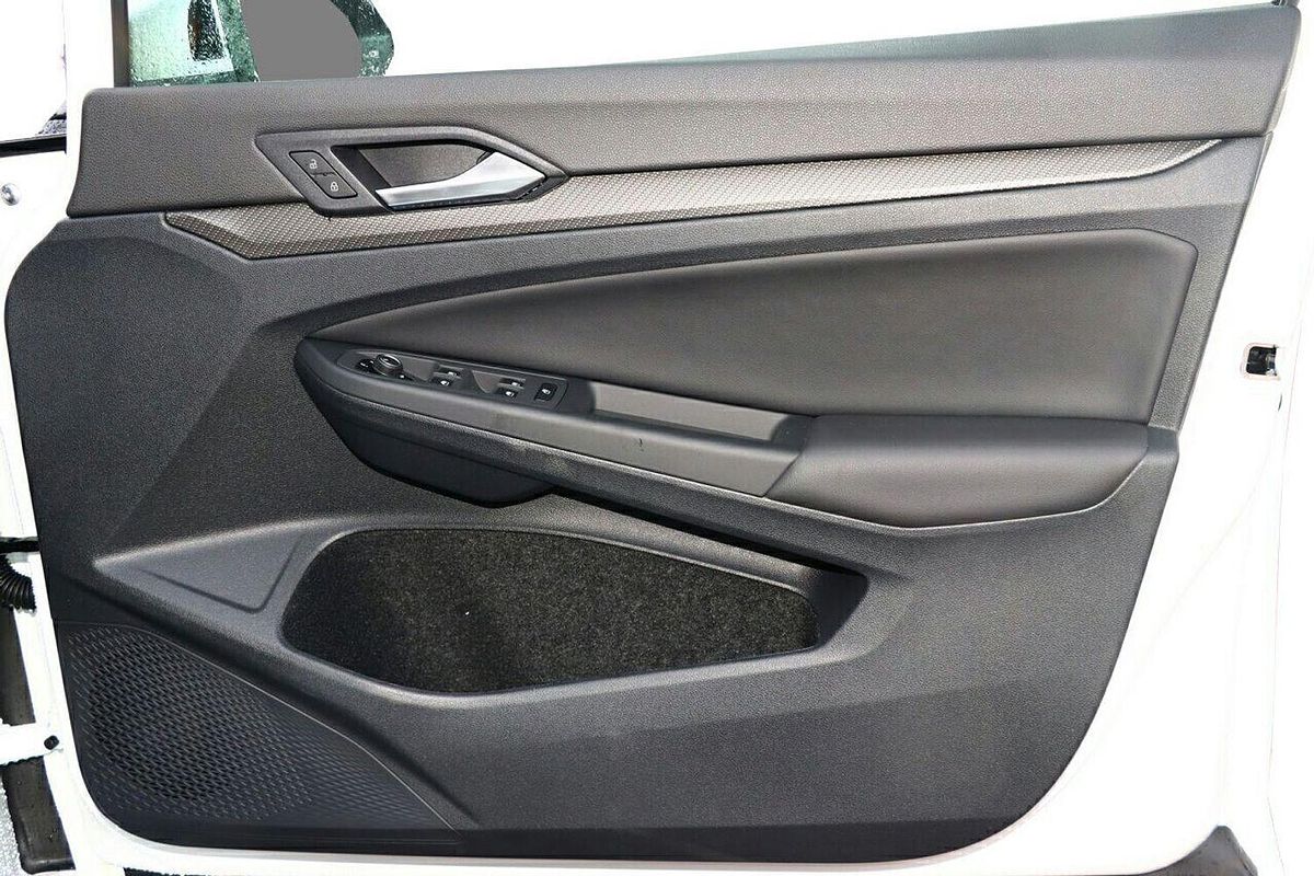 2024 Volkswagen Golf R 8