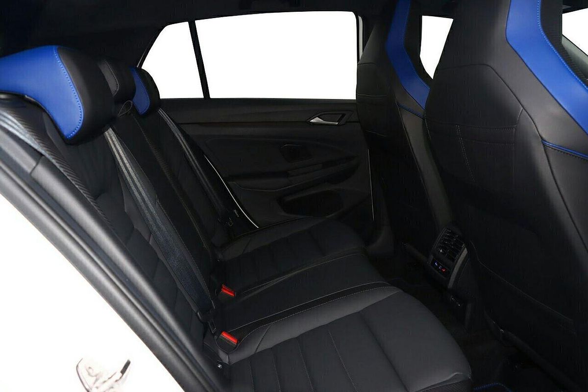 2024 Volkswagen Golf R 8
