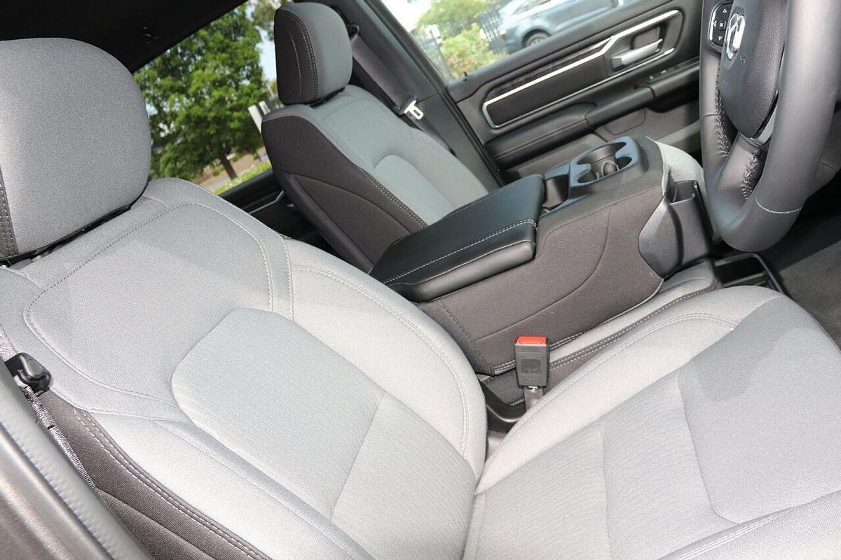 2024 RAM 1500 Big Horn DT 4X4 SWB