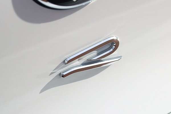 2024 Volkswagen Golf R 8