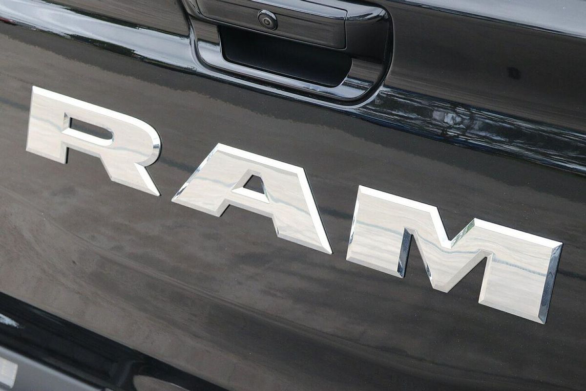 2024 RAM 1500 Laramie DT 4X4 SWB