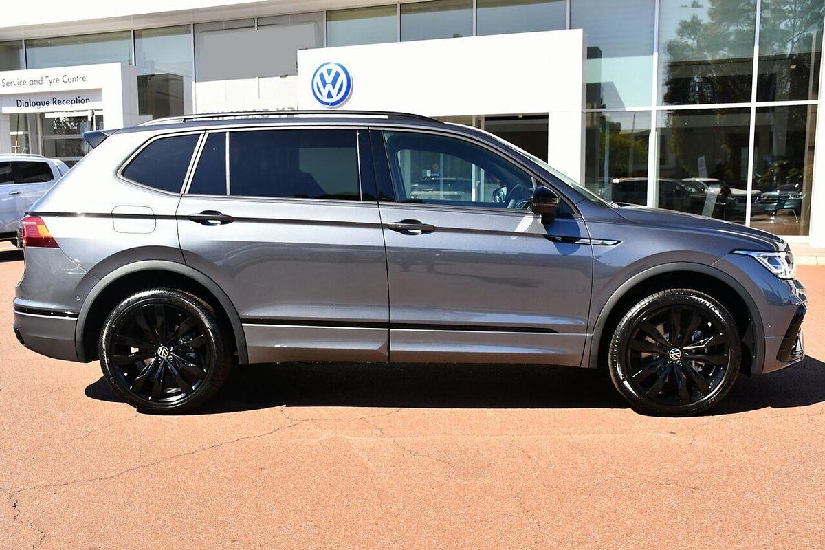2024 Volkswagen Tiguan Wolfsburg Edition Allspace 5N