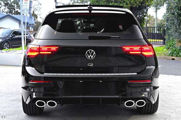 2024 Volkswagen Golf R 8