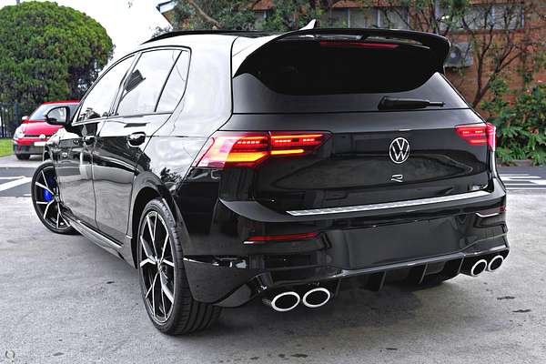 2024 Volkswagen Golf R 8