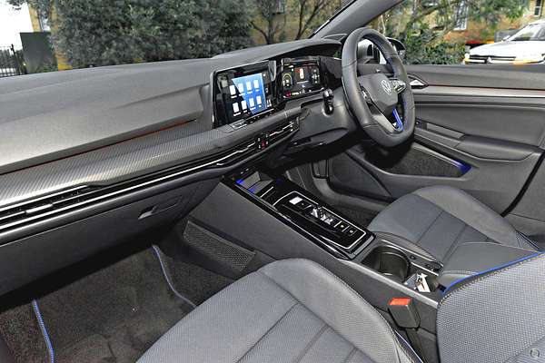 2024 Volkswagen Golf R 8
