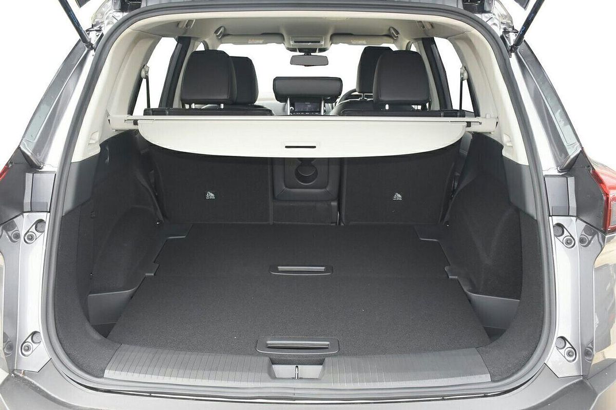 2024 Nissan X-TRAIL ST-L T33