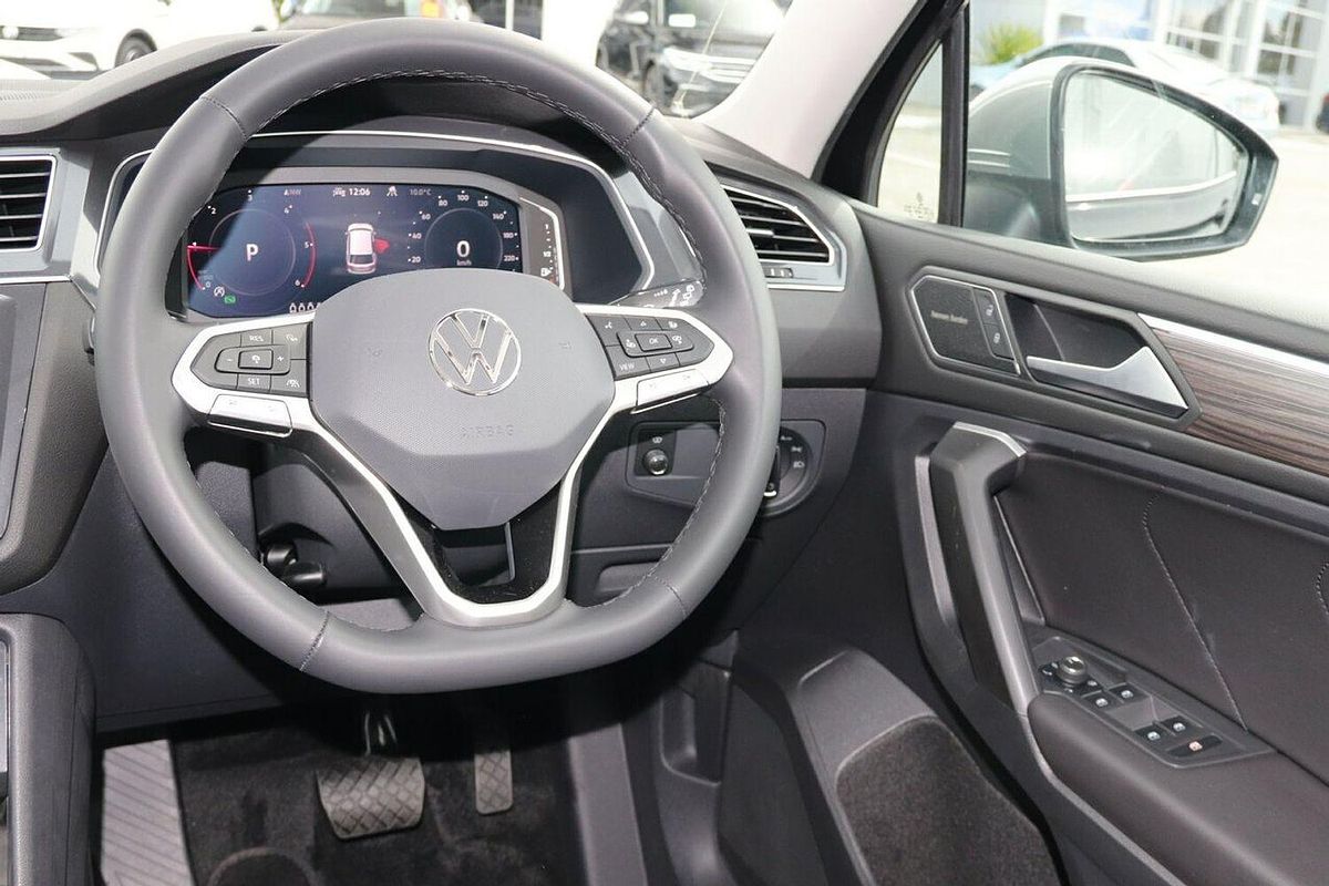 2024 Volkswagen Tiguan 162TSI R-Line 5N