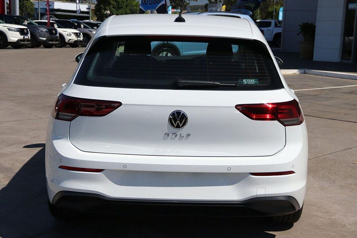 2024 Volkswagen Golf 110TSI Life 8