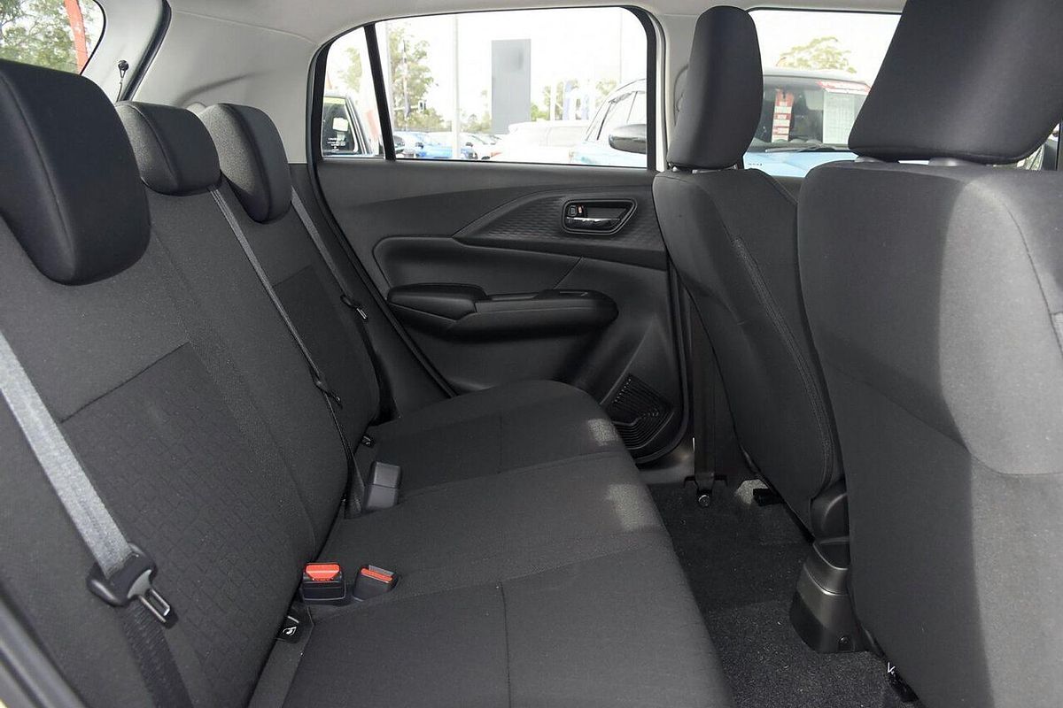 2024 Suzuki Swift Hybrid UZ
