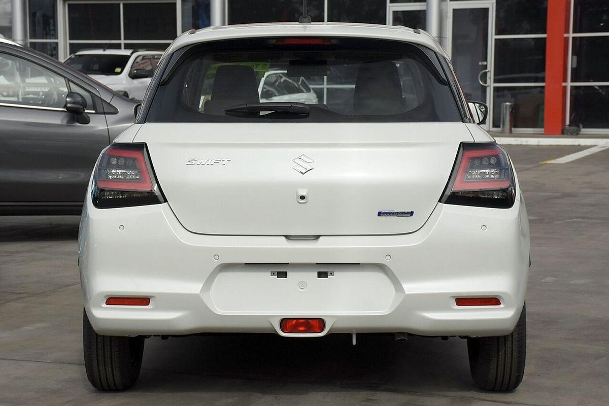 2024 Suzuki Swift Hybrid UZ