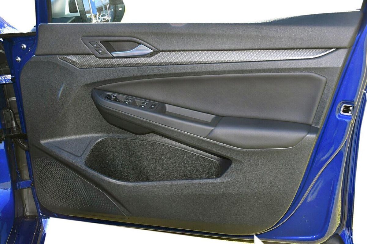 2024 Volkswagen Golf R 8
