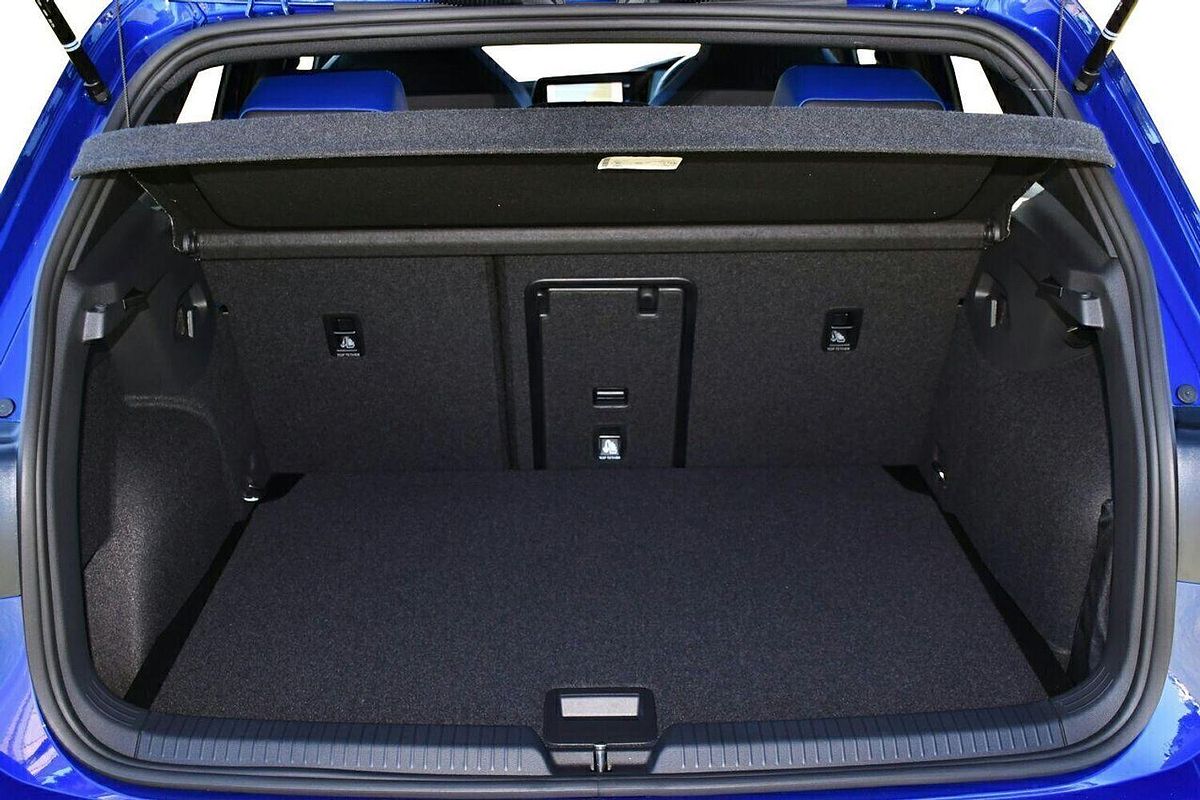 2024 Volkswagen Golf R 8